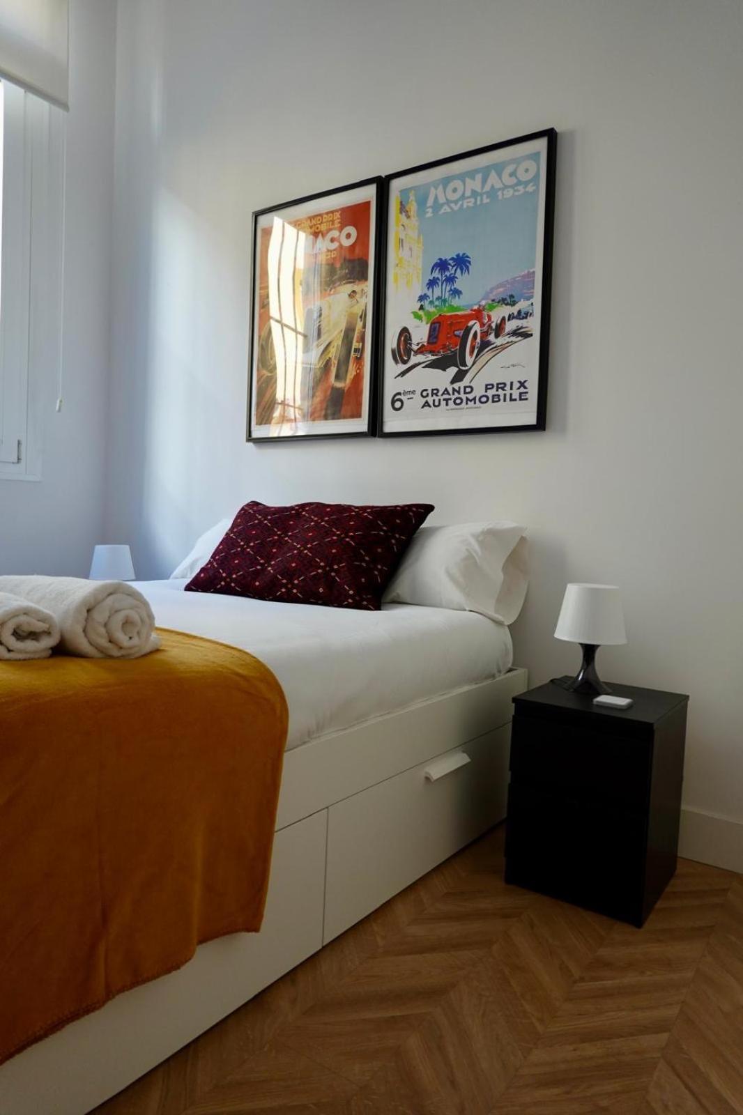 Peral Boutique Apartaments Sevilla Bagian luar foto