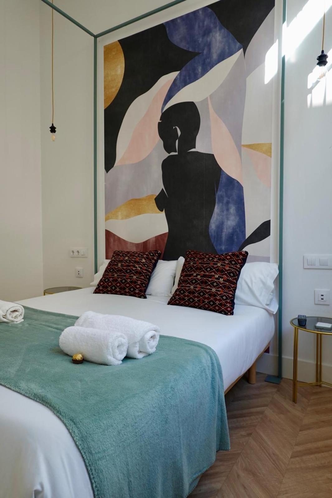 Peral Boutique Apartaments Sevilla Bagian luar foto